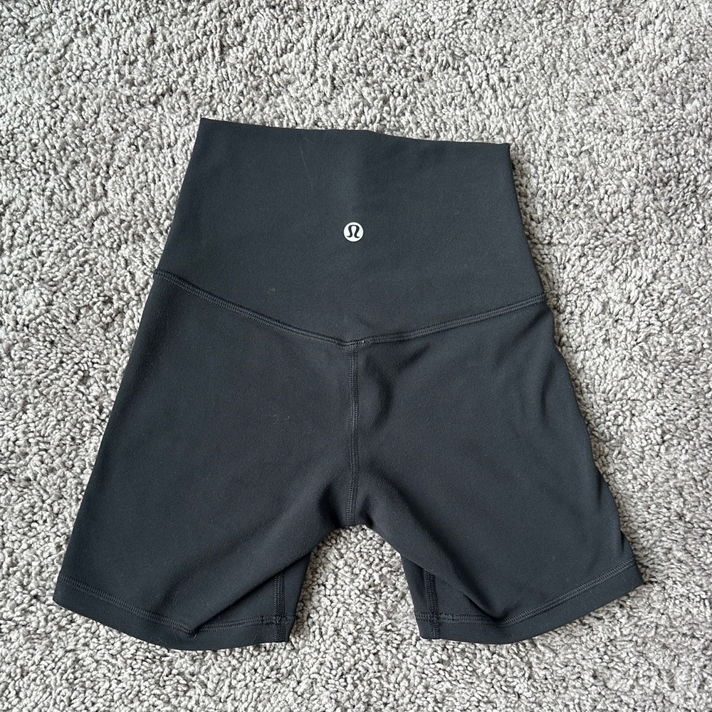 Black lululemon Align High-Rise Short